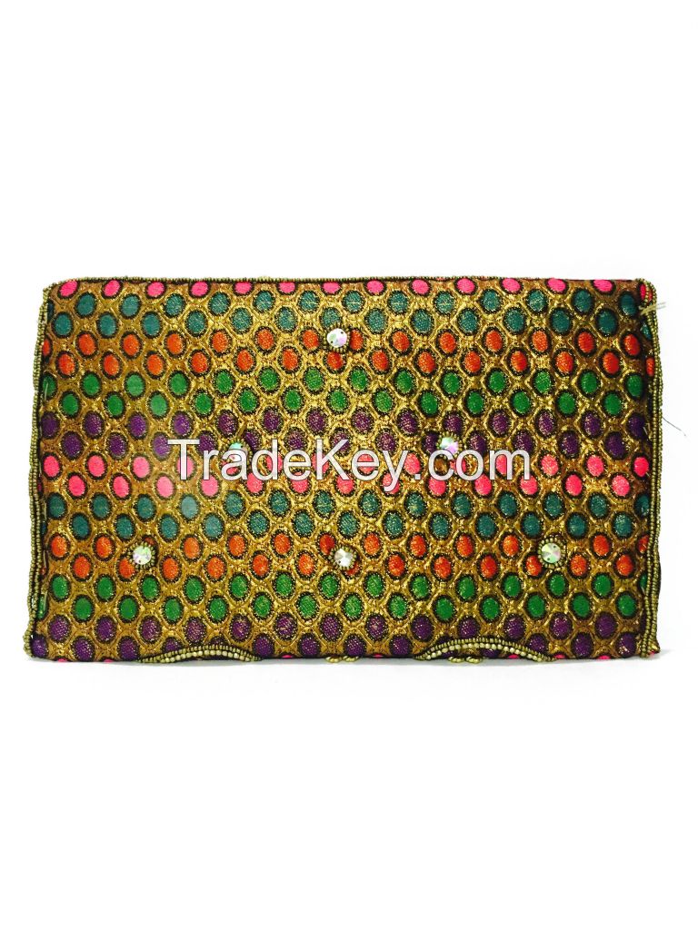 Traditional clutches
