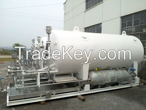 storage tank with vaporizer attatched