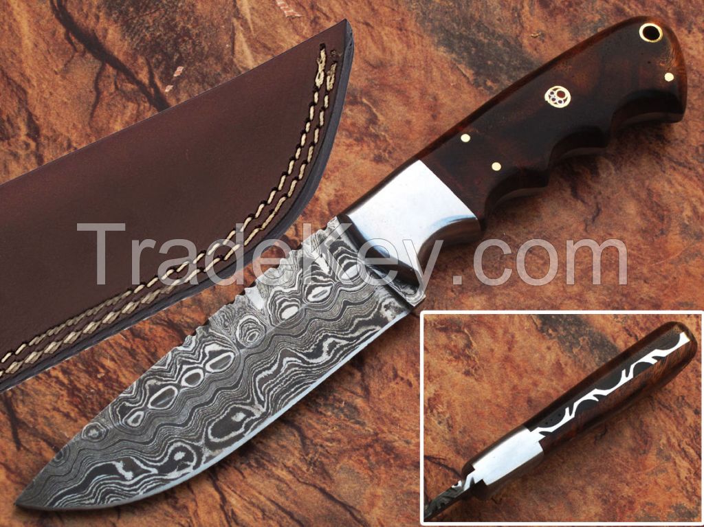 Custome made damascus steel skiner knife with leather sheath by R.T. Industry