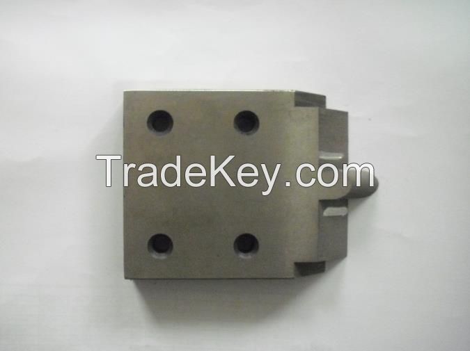 Scraper of continuous extrusion machine