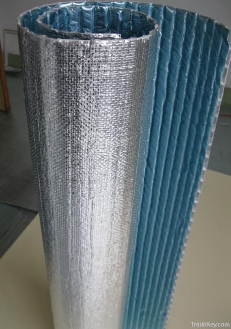 Reflective bubble insulation material for buildings