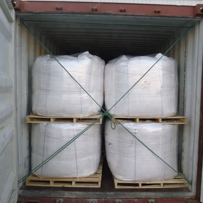 Manufacturer pure caustic soda pearls/sodium hydroxide 99% for industry with good price