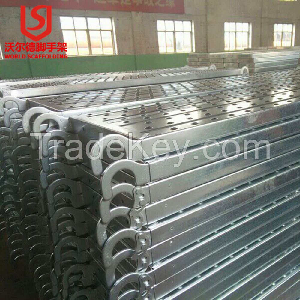 Q235& Q345 420*2400*1.2mm Metal Deck Used in the Scaffolding System