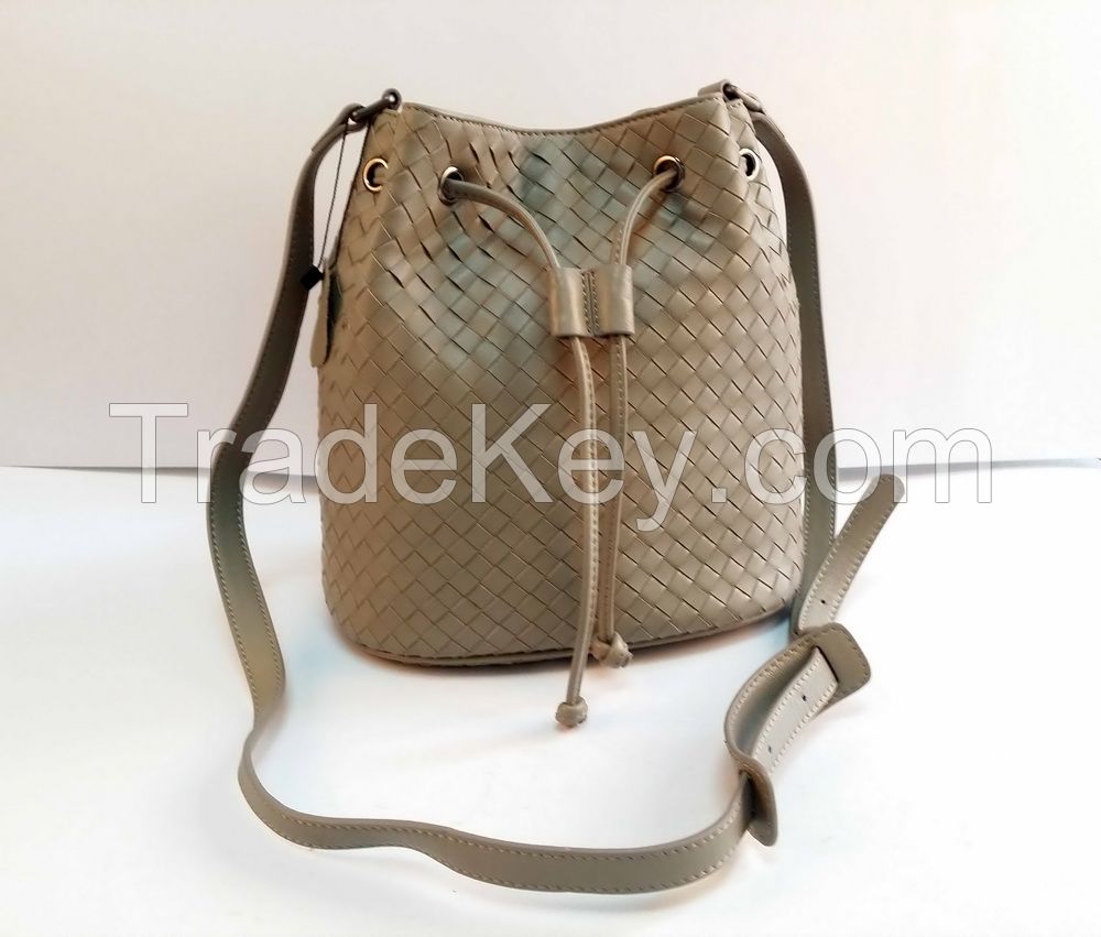 100% Italia Genuine Leather handbag