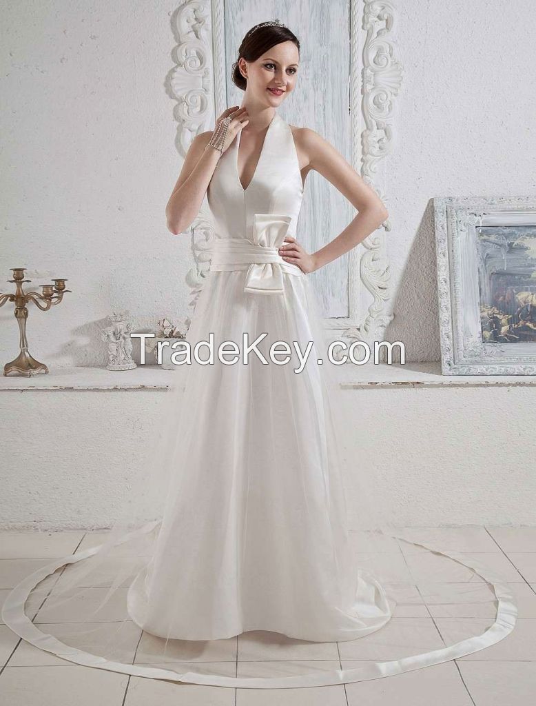 High Quality Beautiful Lace Luxurious 2016 Halter Wedding Dress With Bridal Veil