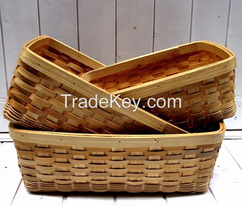 Storage fruit basket with cloth liner protector