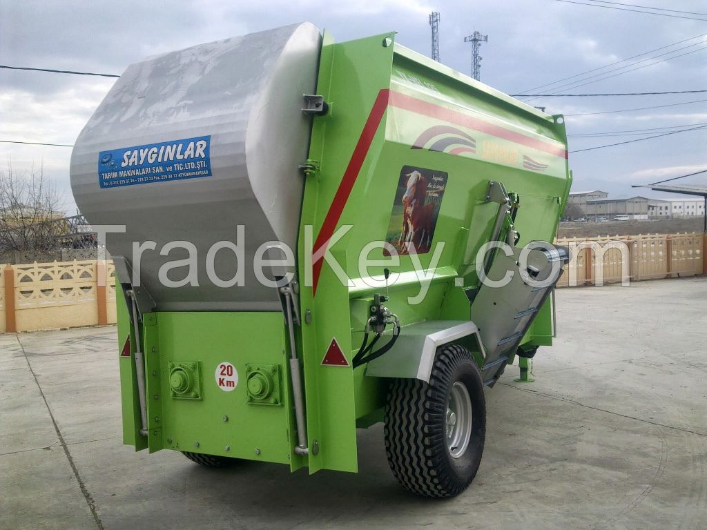 TMR Wagon Feed Mixer 10m3 Horizantal