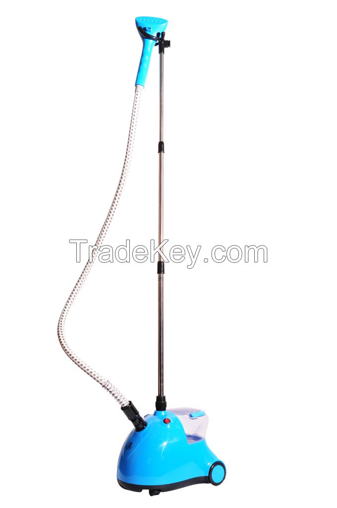 Popular garment steamer for Euro market