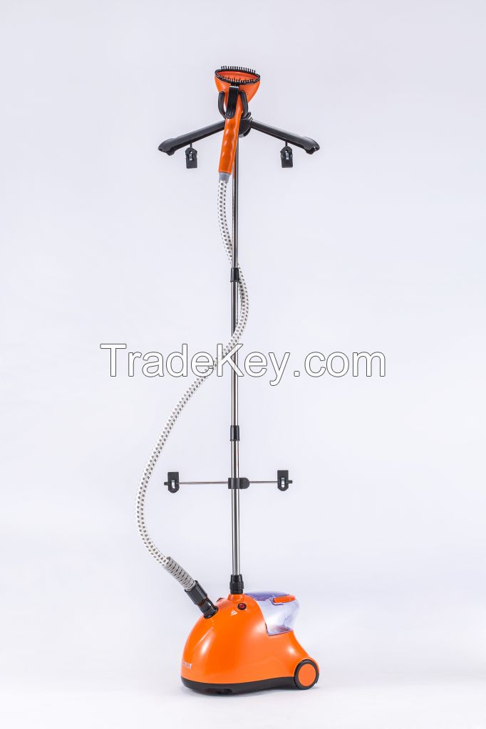 Popular garment steamer for Euro market