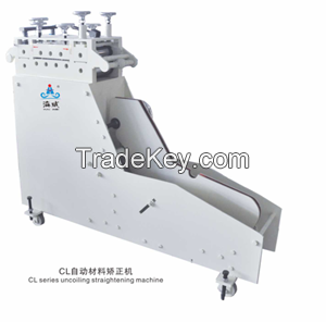 Automatic uncoiling and straaightening machine
