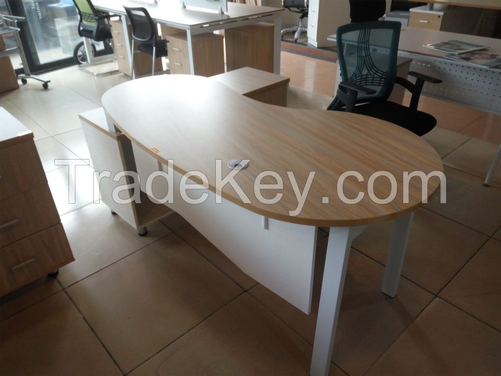 2016 Popular Office Desk Computer Table Wooden Desk (D-OD2003)