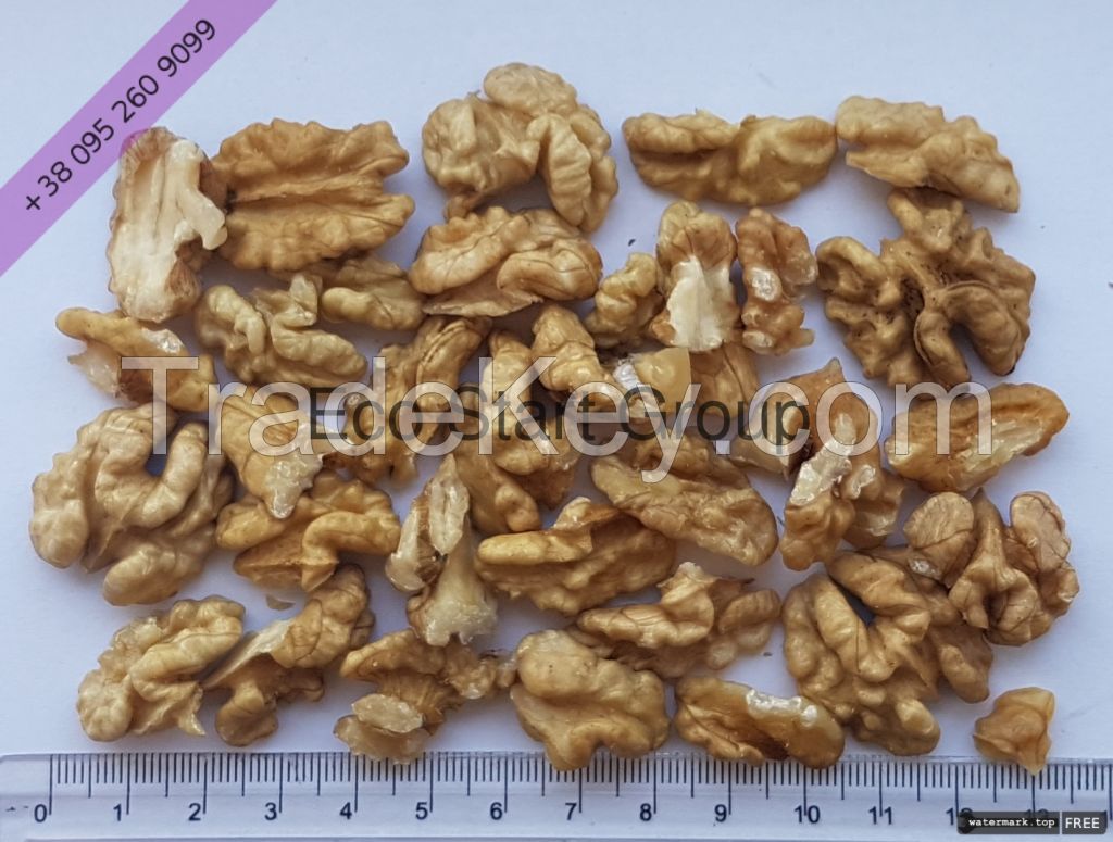 Walnut Kernels. Light mix (30%)