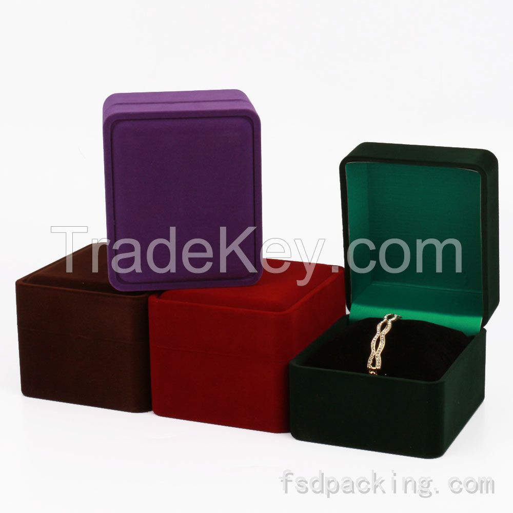 China Factory Free Design Print Logo Custom Watch Box