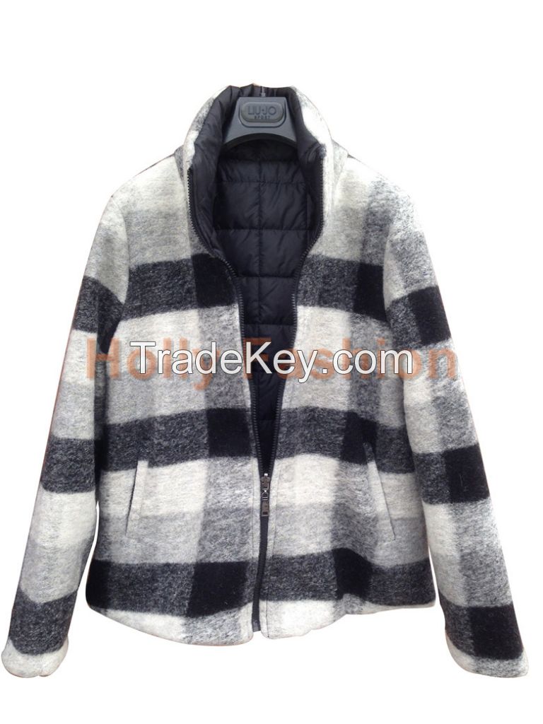 Women&#039;s woolen Plaids Suits