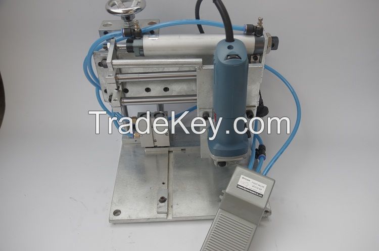 Pneumatic slotting machine, slotting machine, stainless steel metal st