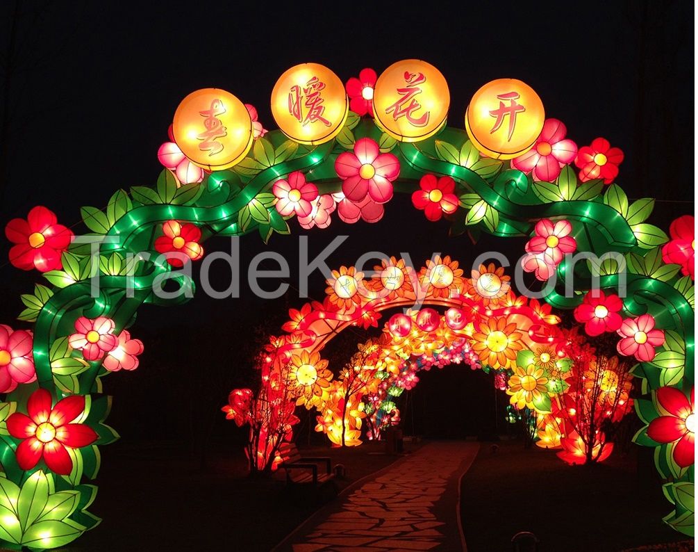 Chinese Traditional Silk Festival Lantern Decoration For Sale