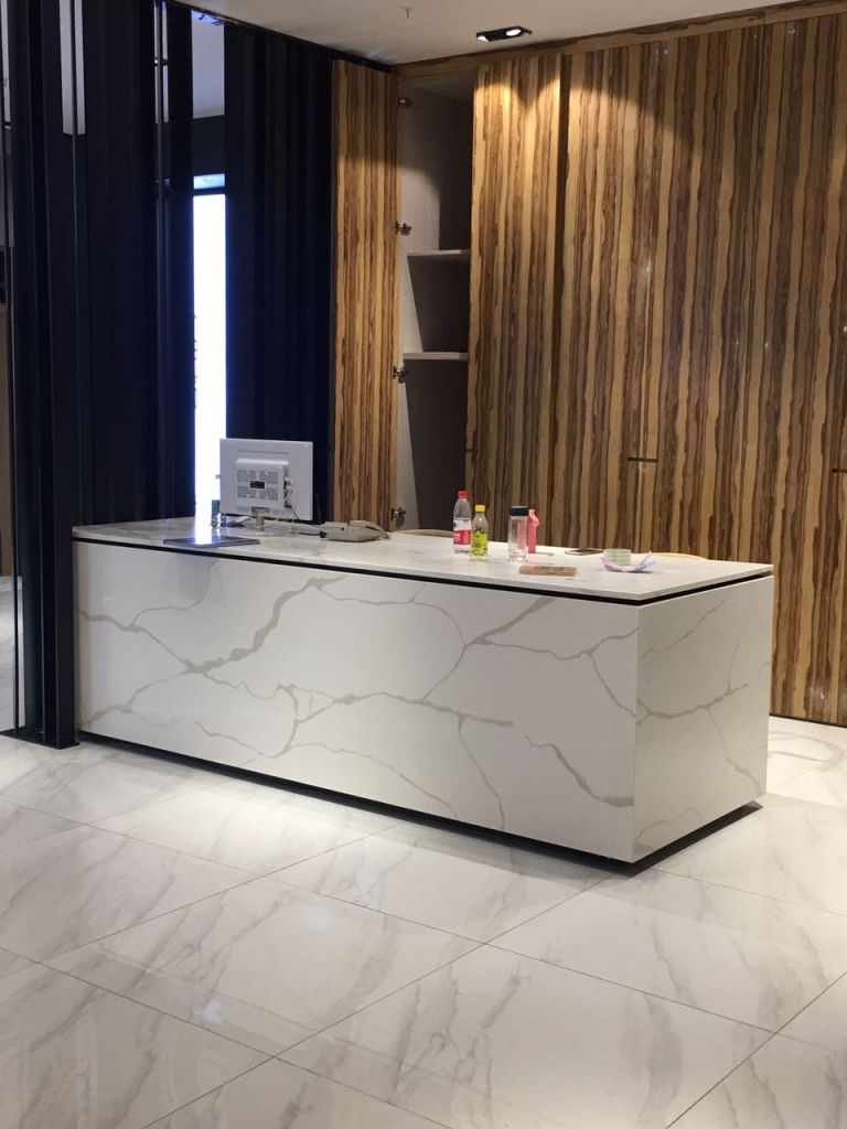 New Calacatta Artificial Quartz Stone Quartz Slab Countertop Cabinets Top Artificial Stone