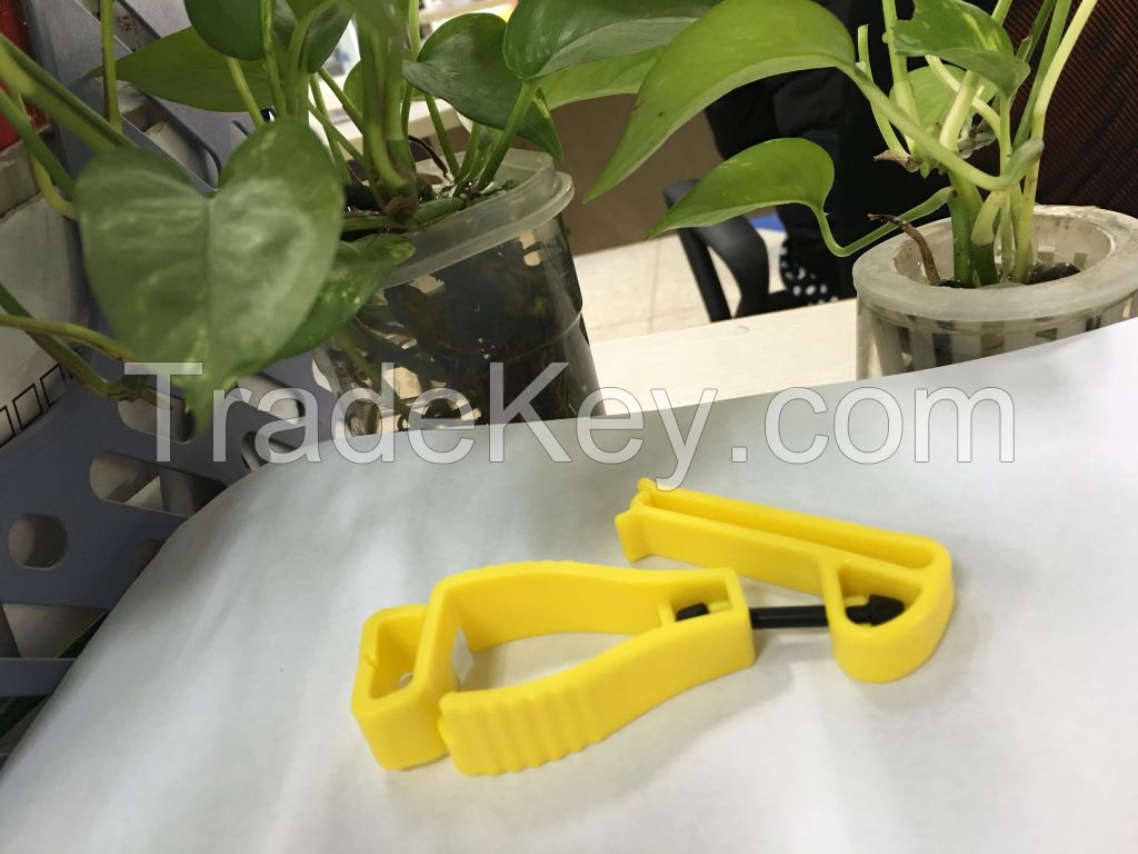 High quality plastic glove clip glove holder glove guard different colors and models are available