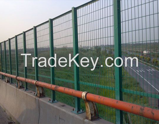 size 1.5-3m PVC coated Anti-Glare Fence/traffic fence/road fence