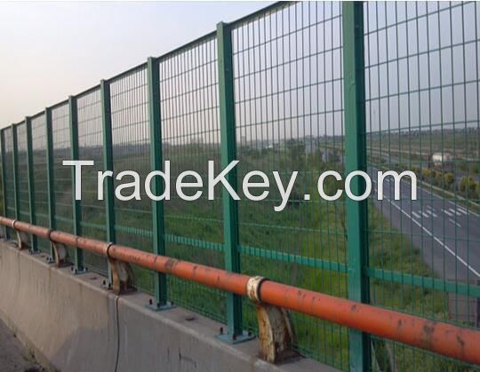 Hebei size 0.5m-3.0m galvanized highway fence/high quanlity traffic fence/road fence