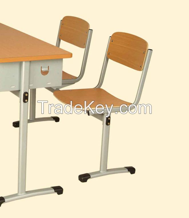 varnished, lacquered backs and seats for school chairs, curved plywood