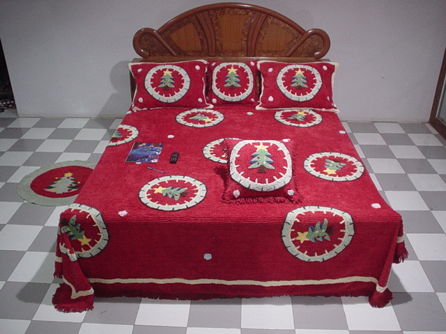 Tuffted Bed Cover