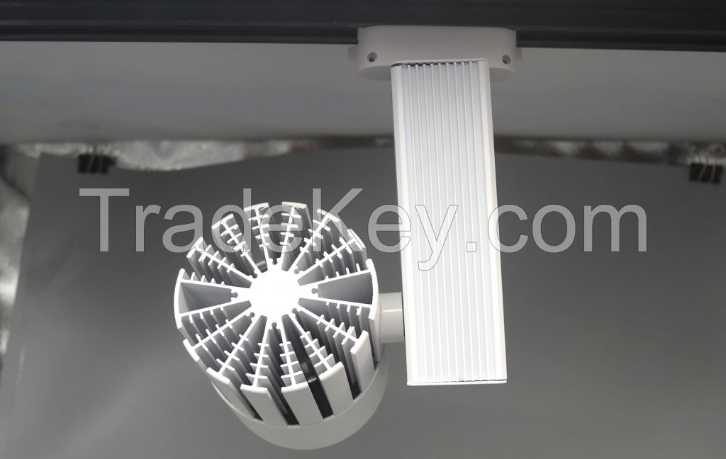 30W LED 2 Wire Track Light 10, 24 Degree, Warm White, Neutral Light Fin