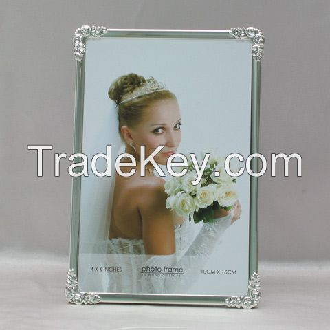 Nickel plated European style popular photo frame (105/105A)