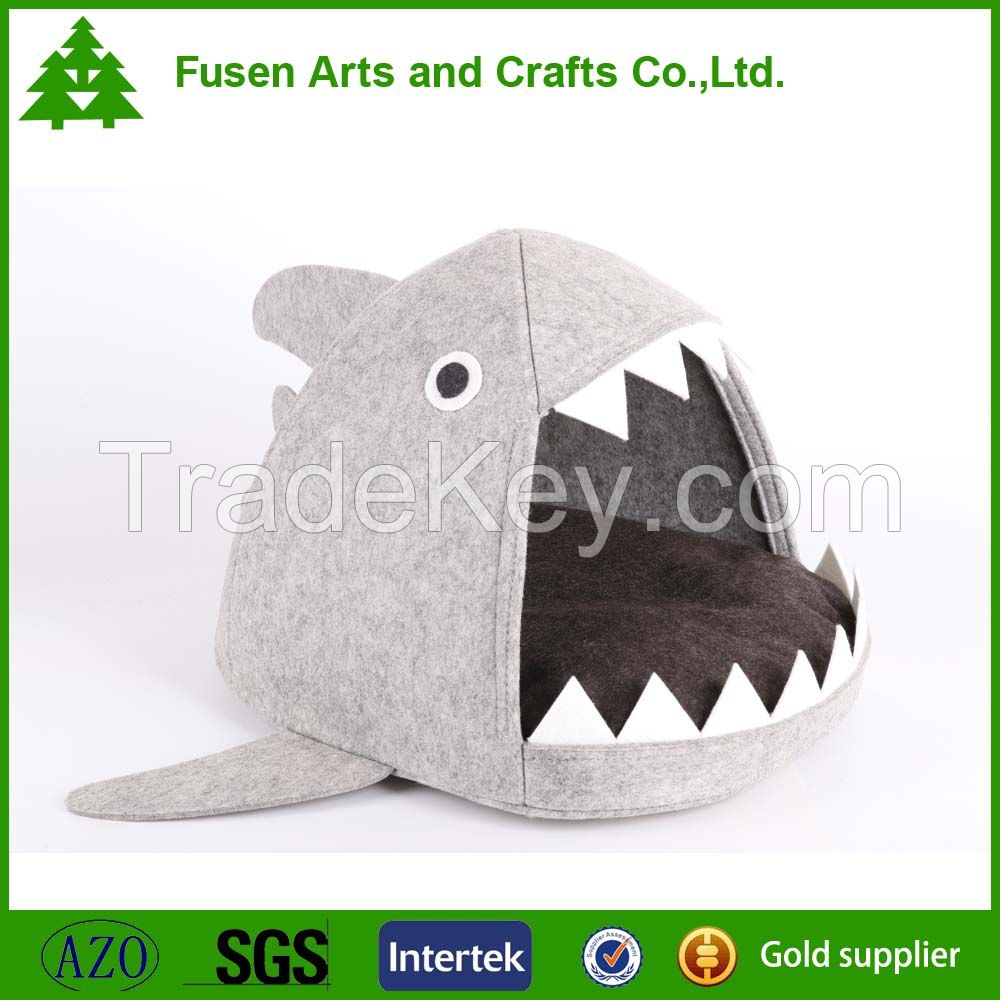 New product shark bed for pet dog or cat use felt material
