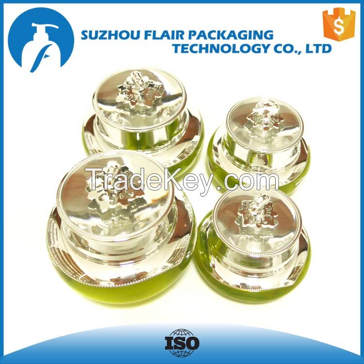 Cosmetic plastic jars with lids cream container