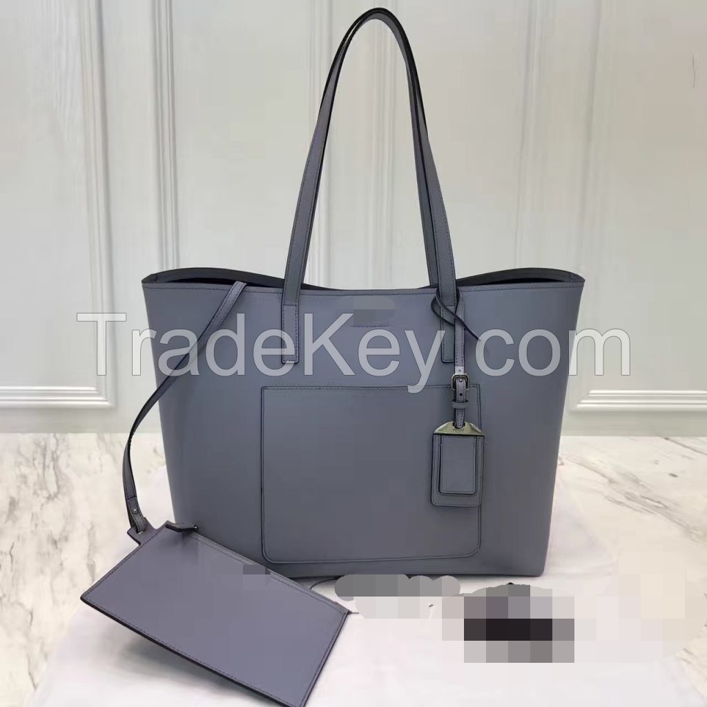 Fashion and classic shopper leather tote selling on line