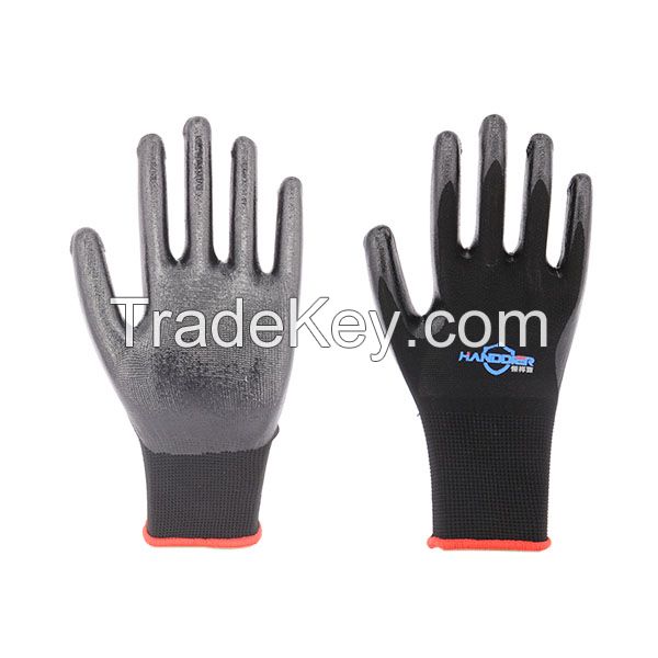 Nitrile coated polyester glove