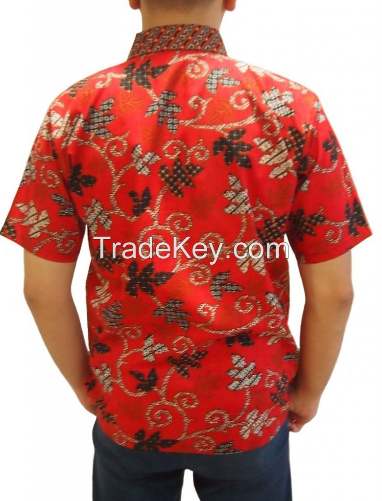 Men Batik Short Sleeve Shirt