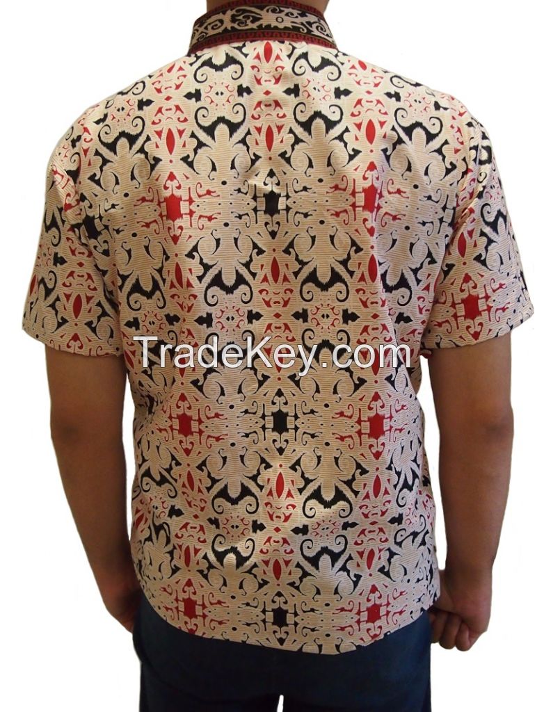 Men Batik Short Sleeve Shirt