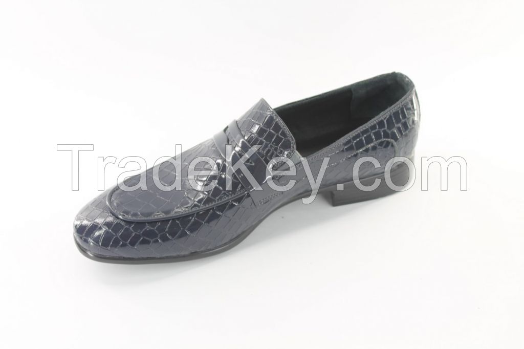 Office shoes model D179