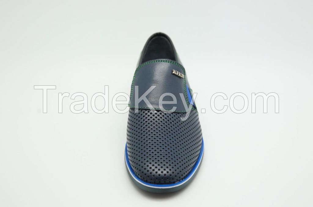 Summer moccasin model 5L270