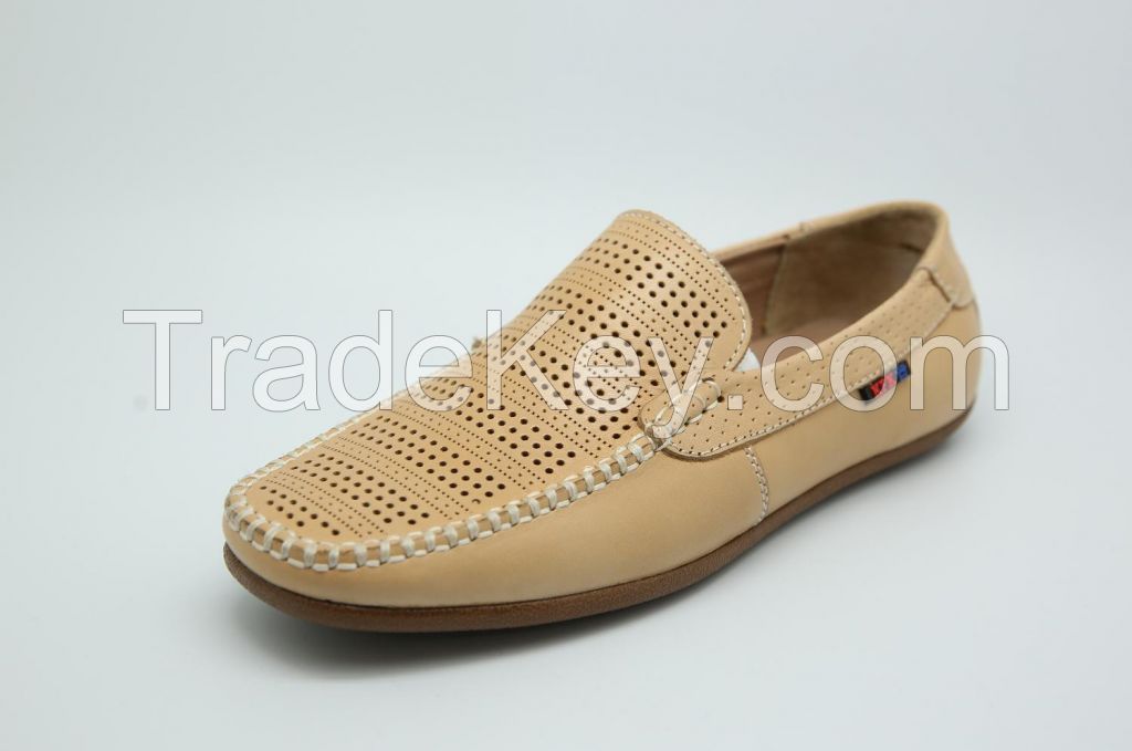 Summer moccasin model 5L245