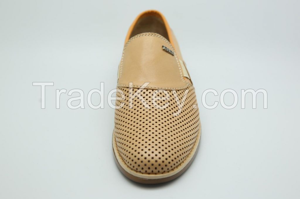 Summer moccasin model 5L271