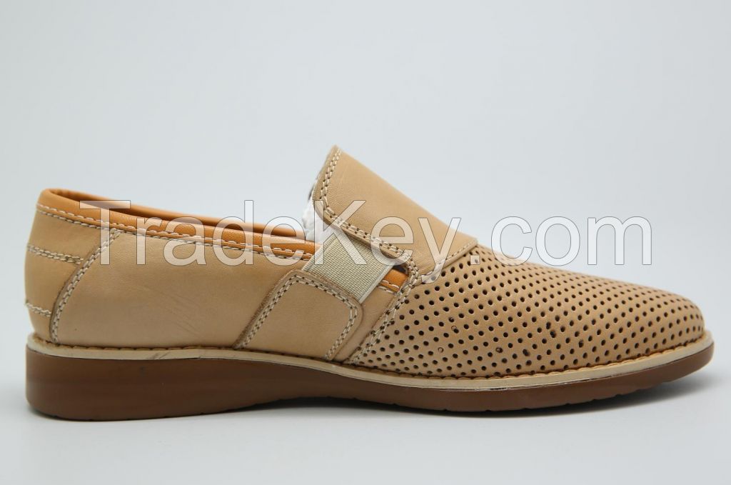 Summer moccasin model 5L271