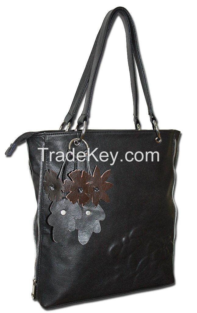 Ladies leather handbag model NL2116