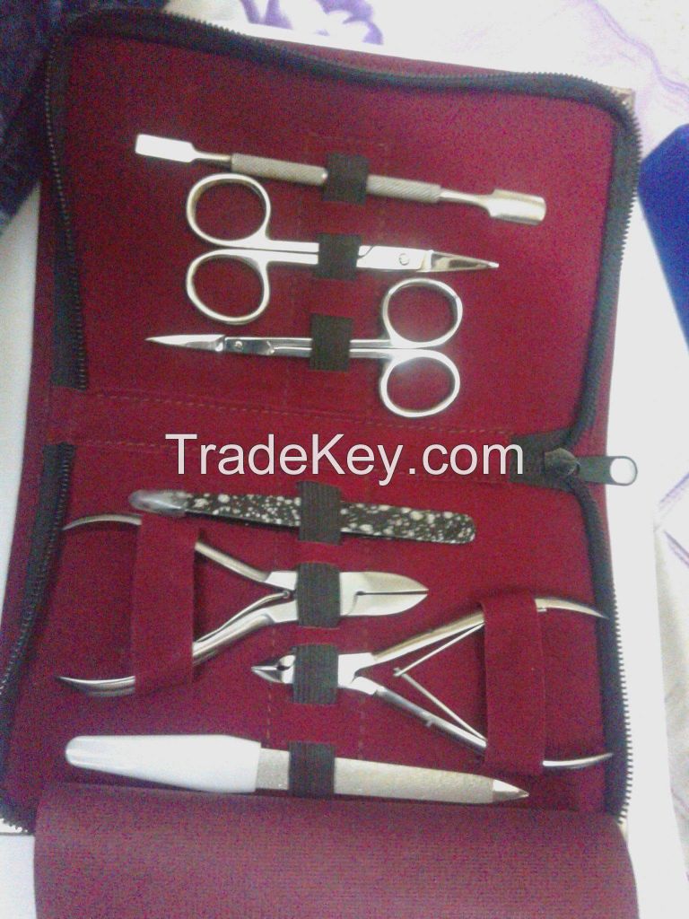 Manicure & Pedicure kit