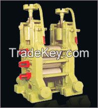 Steel rolling mill stand