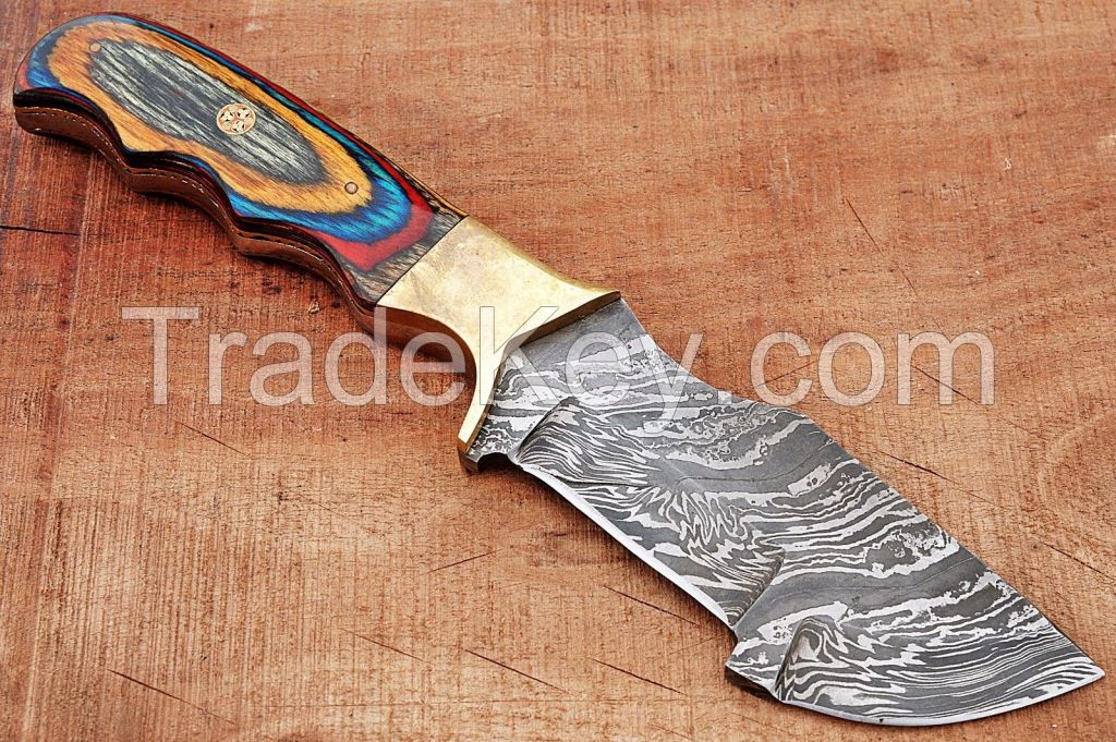 handmade damscus hunting tracker knife