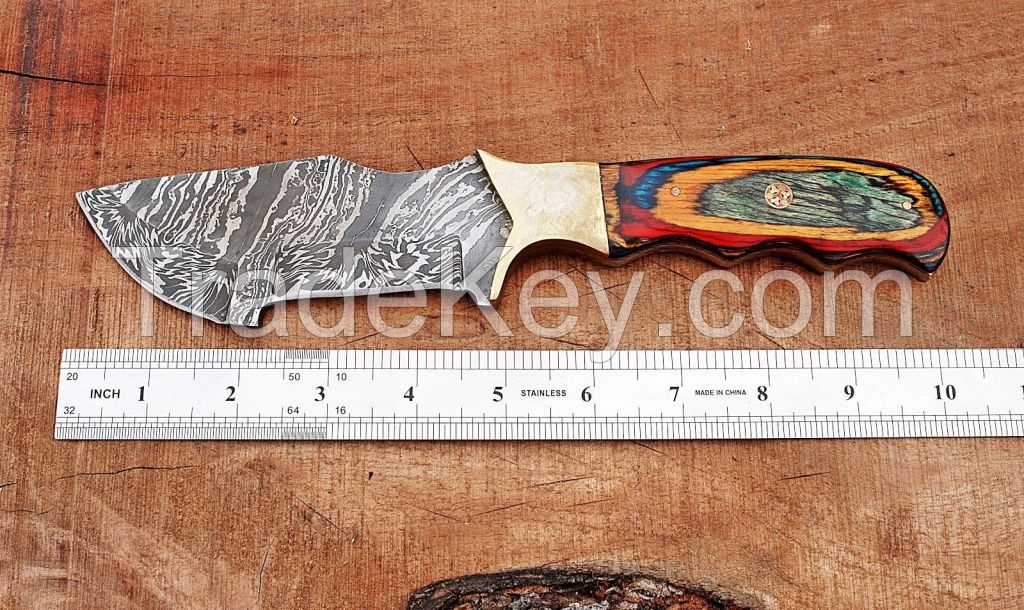 handmade damscus hunting tracker knife