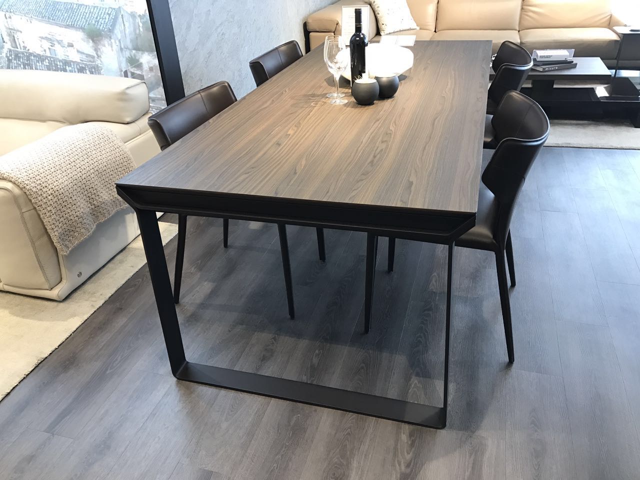 Natuzzi same item furniture dining table nature marble tabletop dining table hardware leg dining table OEM factory