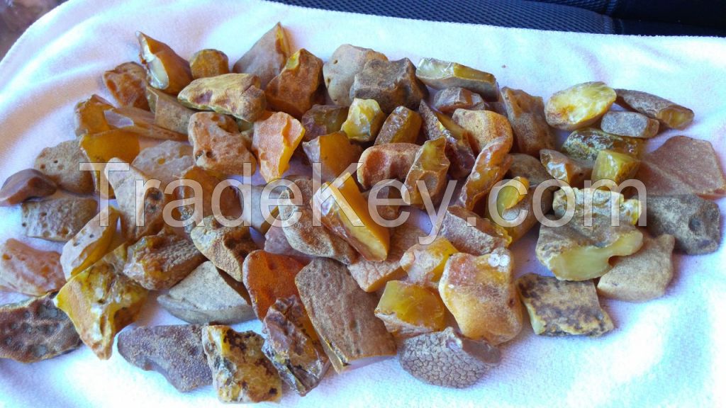 NATURAL BALTIC RAW AMBER MATERIAL 10-20 gr