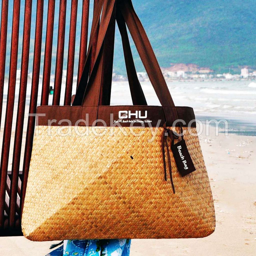 NICE WALKING BEACH BAGS