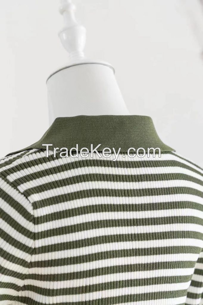 Short sleeved pullover striped sweater