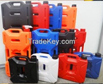 NEW truck parts Multi-functional jerry can used as sand track lift jack base 5 liter jerry can