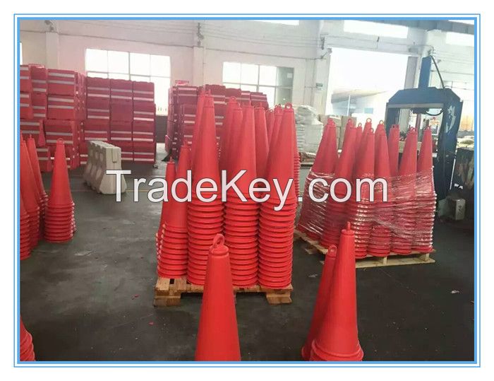 flexible road cone with top ring rubber bottom, PVC flexible traffic cone with top ring rubber bottom